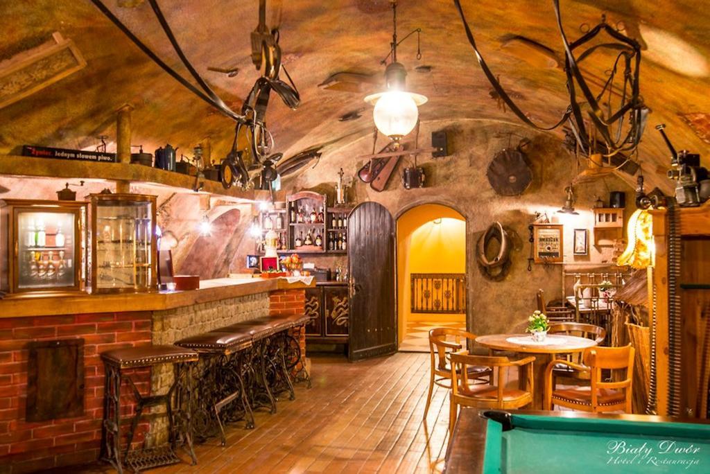 Bialy Dwor Bed & Breakfast Kwidzyn Exterior photo